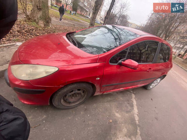Червоний Пежо 307, об'ємом двигуна 1.59 л та пробігом 136 тис. км за 3500 $, фото 11 на Automoto.ua