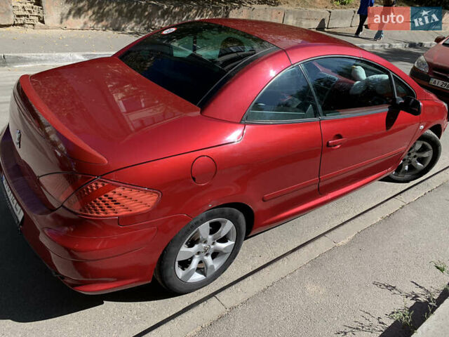 Красный Пежо 307, объемом двигателя 2 л и пробегом 161 тыс. км за 5800 $, фото 5 на Automoto.ua
