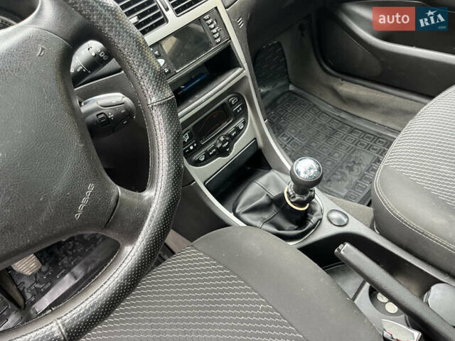 Червоний Пежо 307, об'ємом двигуна 2 л та пробігом 320 тис. км за 2100 $, фото 8 на Automoto.ua