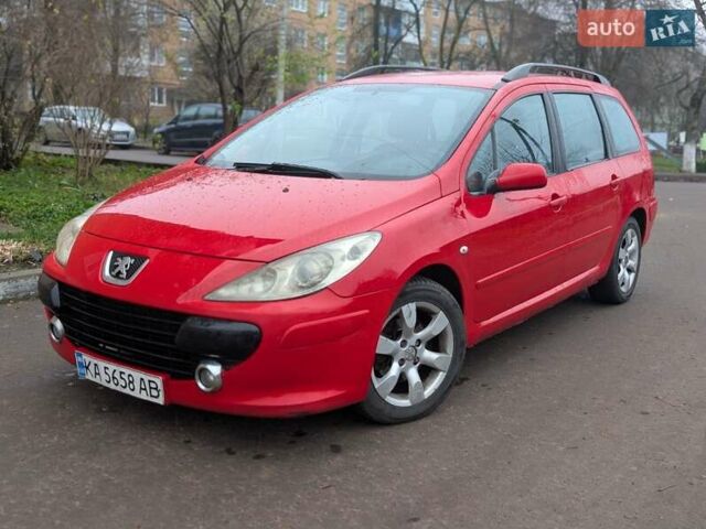 Красный Пежо 307, объемом двигателя 1.59 л и пробегом 350 тыс. км за 3650 $, фото 5 на Automoto.ua
