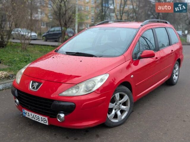 Красный Пежо 307, объемом двигателя 1.59 л и пробегом 350 тыс. км за 3650 $, фото 2 на Automoto.ua