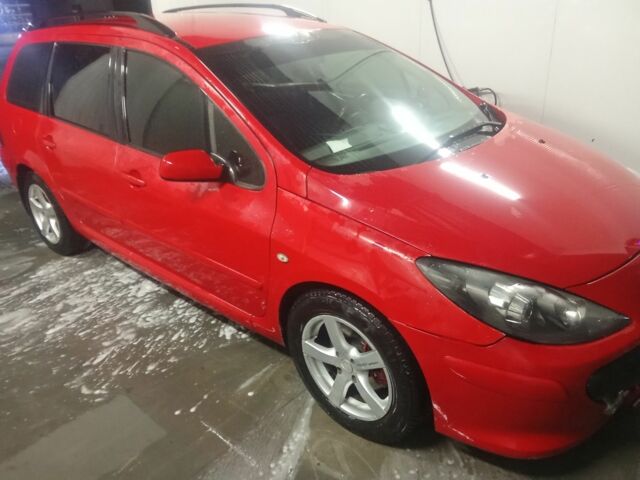 Красный Пежо 307, объемом двигателя 0 л и пробегом 411 тыс. км за 3200 $, фото 2 на Automoto.ua