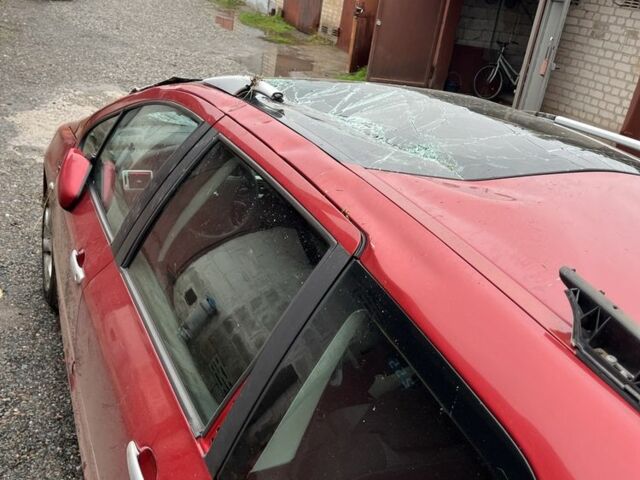 Пежо 307 2007 в Кривом Роге на Automoto.ua Красный Пежо 307, объемом двигателя 2 л и пробегом 272 тыс. км за 2100 $, фото 2 на Automoto.ua