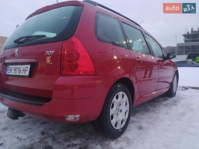 Красный Пежо 307, объемом двигателя 1.6 л и пробегом 300 тыс. км за 4800 $, фото 18 на Automoto.ua