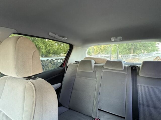 Червоний Пежо 307, об'ємом двигуна 2 л та пробігом 127 тис. км за 4200 $, фото 5 на Automoto.ua