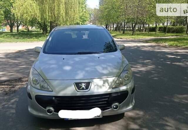 Пежо 307, об'ємом двигуна 1.6 л та пробігом 193 тис. км за 4000 $, фото 8 на Automoto.ua