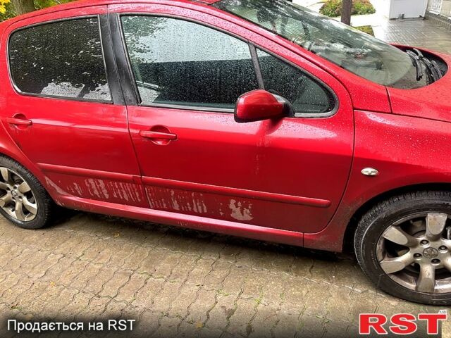 Пежо 307 2007 в Ромнах на Automoto.ua Пежо 307, объемом двигателя 2 л и пробегом 211 тыс. км за 3200 $, фото 1 на Automoto.ua