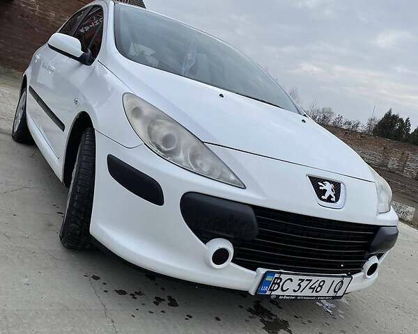 Пежо 307, объемом двигателя 1.6 л и пробегом 300 тыс. км за 4300 $, фото 6 на Automoto.ua