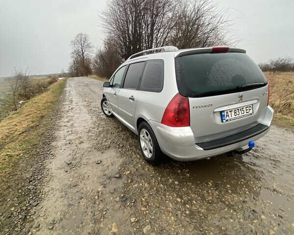 Пежо 307, объемом двигателя 1.6 л и пробегом 256 тыс. км за 3800 $, фото 17 на Automoto.ua