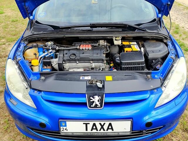 Пежо 307, объемом двигателя 1.6 л и пробегом 350 тыс. км за 4000 $, фото 2 на Automoto.ua