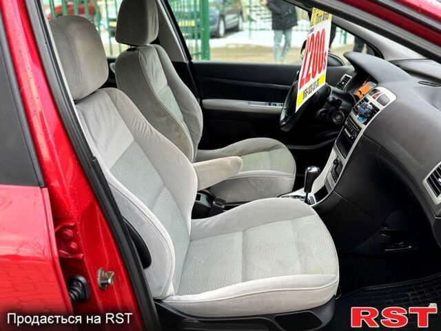 Пежо 307, объемом двигателя 1.6 л и пробегом 229 тыс. км за 5800 $, фото 9 на Automoto.ua