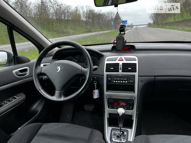 Пежо 307, объемом двигателя 2 л и пробегом 233 тыс. км за 5699 $, фото 33 на Automoto.ua