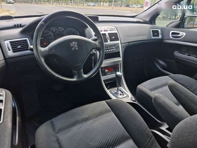 Пежо 307, объемом двигателя 2 л и пробегом 81 тыс. км за 6499 $, фото 14 на Automoto.ua