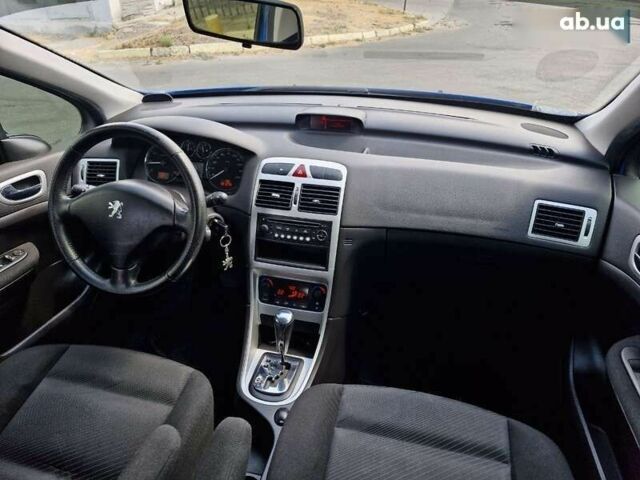 Пежо 307, объемом двигателя 2 л и пробегом 81 тыс. км за 6499 $, фото 13 на Automoto.ua