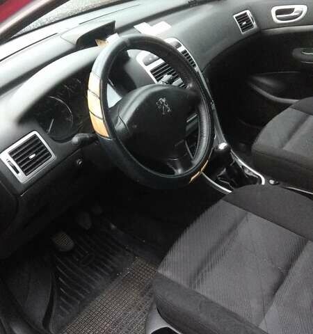 Пежо 307, объемом двигателя 0 л и пробегом 220 тыс. км за 4100 $, фото 6 на Automoto.ua