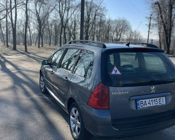 Пежо 307, объемом двигателя 2 л и пробегом 250 тыс. км за 4800 $, фото 8 на Automoto.ua