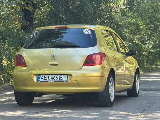 Желтый Пежо 307, объемом двигателя 1.6 л и пробегом 260 тыс. км за 4000 $, фото 6 на Automoto.ua