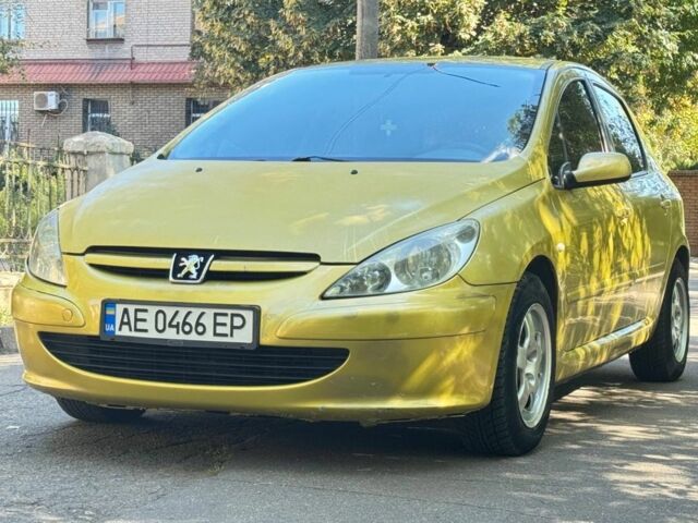 Желтый Пежо 307, объемом двигателя 1.6 л и пробегом 260 тыс. км за 4000 $, фото 3 на Automoto.ua
