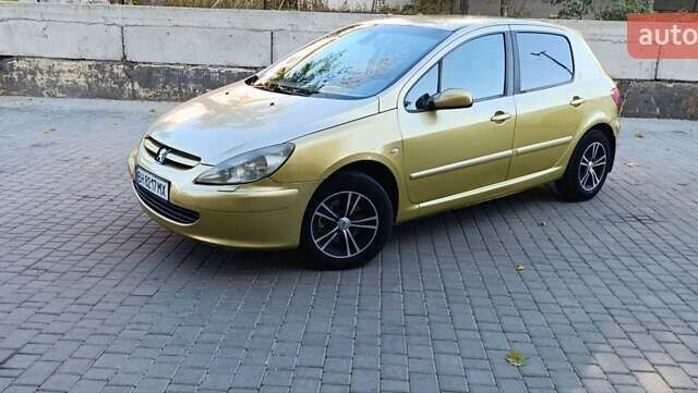 Желтый Пежо 307, объемом двигателя 1.6 л и пробегом 260 тыс. км за 3500 $, фото 3 на Automoto.ua
