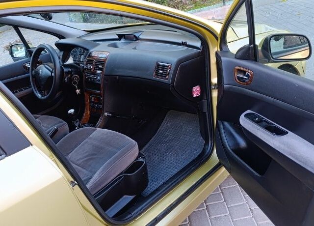 Жовтий Пежо 307, об'ємом двигуна 1.6 л та пробігом 260 тис. км за 3700 $, фото 10 на Automoto.ua