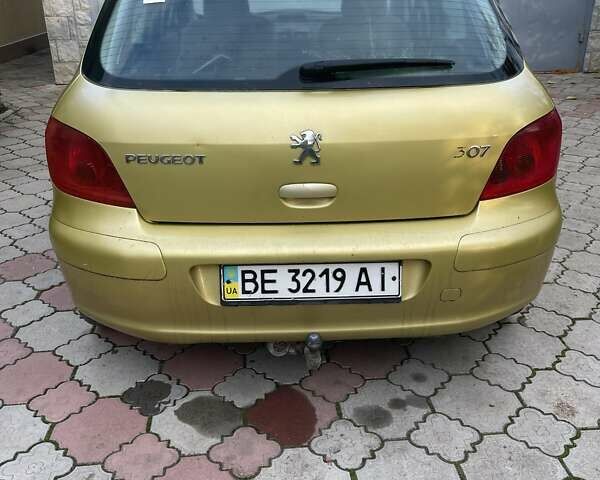 Желтый Пежо 307, объемом двигателя 1.6 л и пробегом 243 тыс. км за 3780 $, фото 1 на Automoto.ua