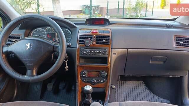 Желтый Пежо 307, объемом двигателя 1.6 л и пробегом 260 тыс. км за 3500 $, фото 12 на Automoto.ua