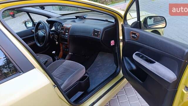 Желтый Пежо 307, объемом двигателя 1.6 л и пробегом 260 тыс. км за 3500 $, фото 10 на Automoto.ua