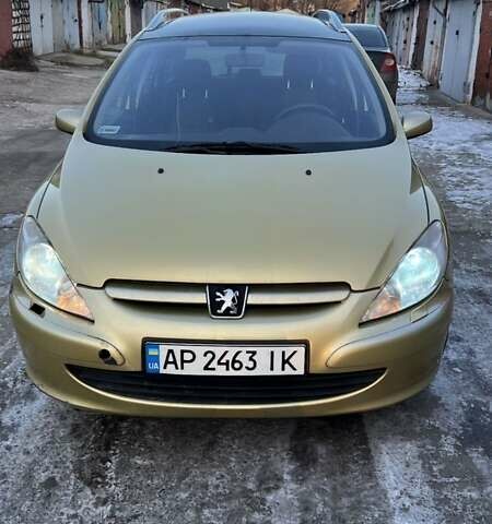 Желтый Пежо 307, объемом двигателя 2 л и пробегом 334 тыс. км за 3700 $, фото 6 на Automoto.ua