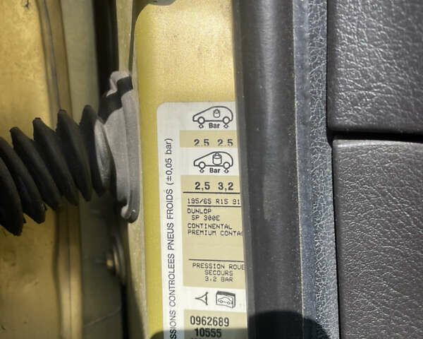 Жовтий Пежо 307, об'ємом двигуна 2 л та пробігом 210 тис. км за 3000 $, фото 11 на Automoto.ua