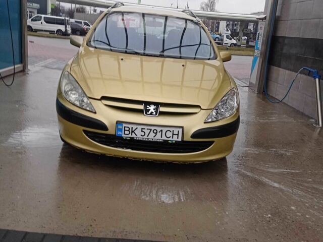 Жовтий Пежо 307, об'ємом двигуна 2 л та пробігом 255 тис. км за 3800 $, фото 1 на Automoto.ua