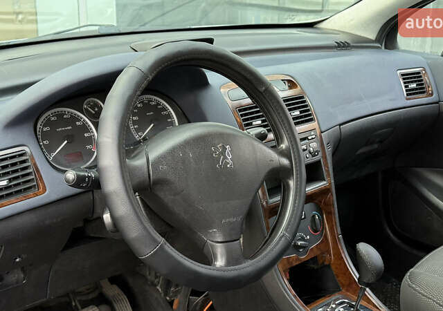 Серый Пежо 307, объемом двигателя 1.6 л и пробегом 232 тыс. км за 3999 $, фото 13 на Automoto.ua