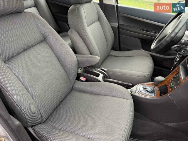 Серый Пежо 307, объемом двигателя 1.6 л и пробегом 230 тыс. км за 3300 $, фото 6 на Automoto.ua
