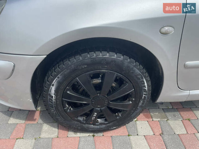 Серый Пежо 307, объемом двигателя 2 л и пробегом 412 тыс. км за 2999 $, фото 13 на Automoto.ua