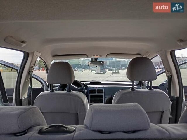 Сірий Пежо 307, об'ємом двигуна 2 л та пробігом 355 тис. км за 3300 $, фото 10 на Automoto.ua