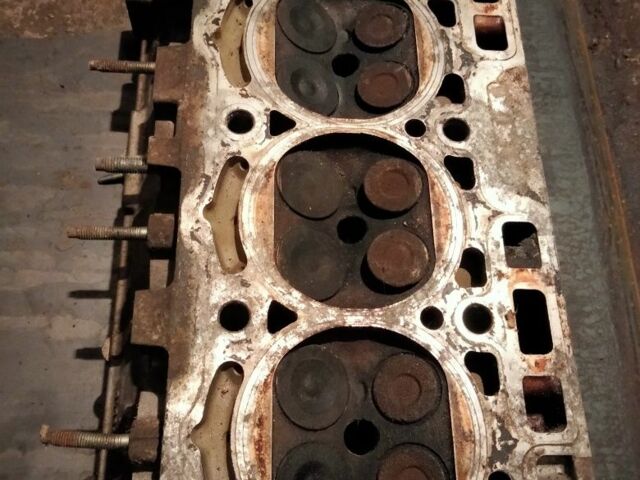 Серый Пежо 307, объемом двигателя 0 л и пробегом 111 тыс. км за 4200 $, фото 2 на Automoto.ua