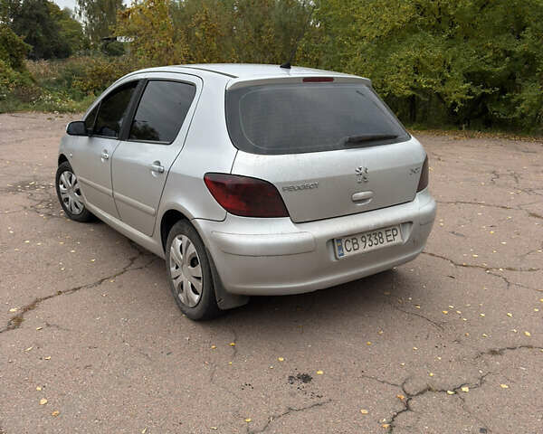 Сірий Пежо 307, об'ємом двигуна 1.6 л та пробігом 304 тис. км за 3100 $, фото 11 на Automoto.ua