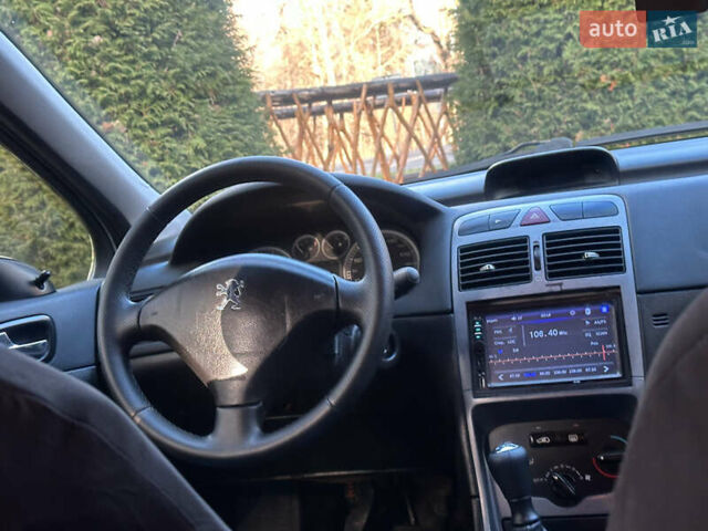 Сірий Пежо 307, об'ємом двигуна 1.4 л та пробігом 380 тис. км за 2999 $, фото 57 на Automoto.ua