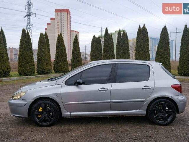 Серый Пежо 307, объемом двигателя 2 л и пробегом 384 тыс. км за 3700 $, фото 1 на Automoto.ua