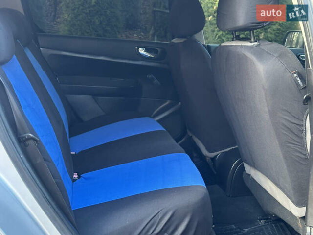 Сірий Пежо 307, об'ємом двигуна 1.4 л та пробігом 380 тис. км за 2999 $, фото 69 на Automoto.ua