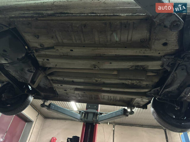 Сірий Пежо 307, об'ємом двигуна 1.6 л та пробігом 304 тис. км за 3100 $, фото 10 на Automoto.ua