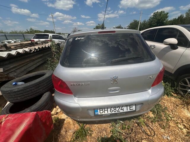 Серый Пежо 307, объемом двигателя 1.6 л и пробегом 2 тыс. км за 1500 $, фото 9 на Automoto.ua
