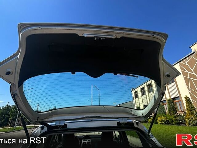 Сірий Пежо 307, об'ємом двигуна 2 л та пробігом 225 тис. км за 4200 $, фото 4 на Automoto.ua