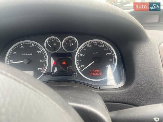 Серый Пежо 307, объемом двигателя 1.6 л и пробегом 246 тыс. км за 3500 $, фото 13 на Automoto.ua