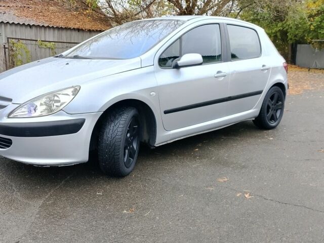 Сірий Пежо 307, об'ємом двигуна 1.6 л та пробігом 300 тис. км за 2800 $, фото 10 на Automoto.ua