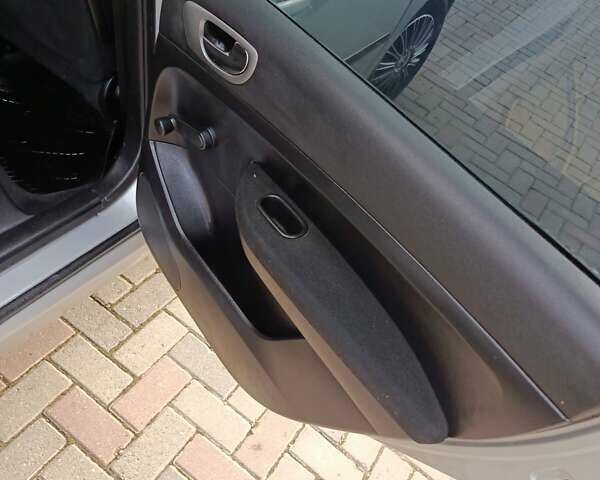 Сірий Пежо 307, об'ємом двигуна 1.4 л та пробігом 360 тис. км за 3700 $, фото 38 на Automoto.ua