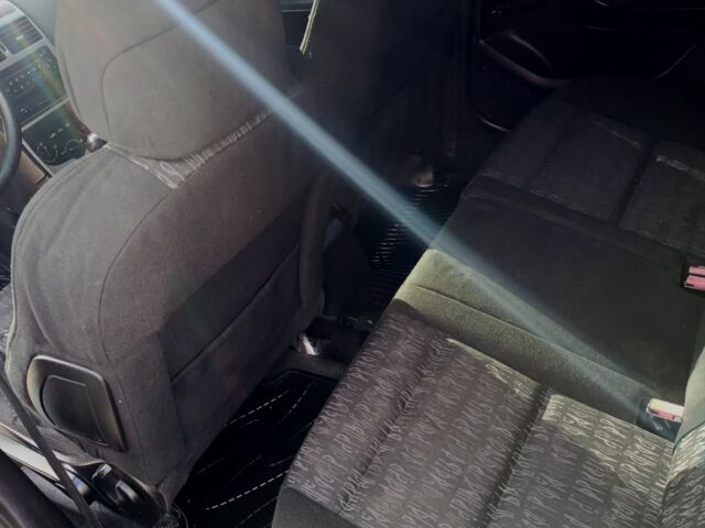 Сірий Пежо 307, об'ємом двигуна 1.4 л та пробігом 360 тис. км за 3700 $, фото 8 на Automoto.ua