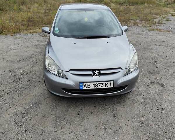 Серый Пежо 307, объемом двигателя 1.59 л и пробегом 146 тыс. км за 4300 $, фото 1 на Automoto.ua