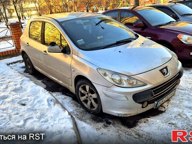 Серый Пежо 307, объемом двигателя 2 л и пробегом 0 тыс. км за 3700 $, фото 1 на Automoto.ua
