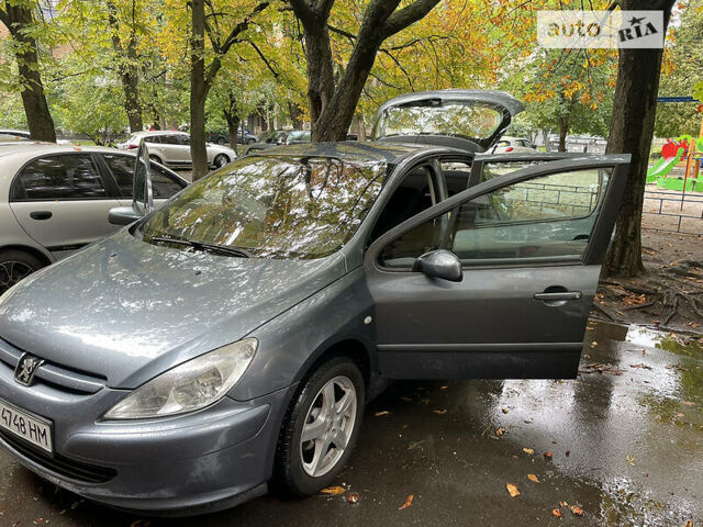 Сірий Пежо 307, об'ємом двигуна 1.6 л та пробігом 198 тис. км за 4500 $, фото 6 на Automoto.ua