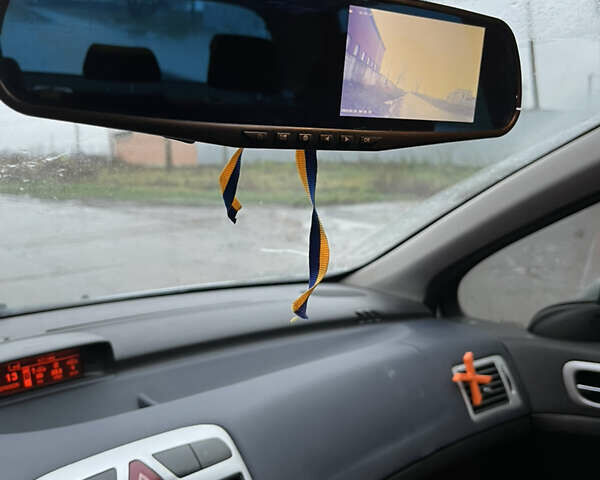 Сірий Пежо 307, об'ємом двигуна 2 л та пробігом 337 тис. км за 3300 $, фото 15 на Automoto.ua